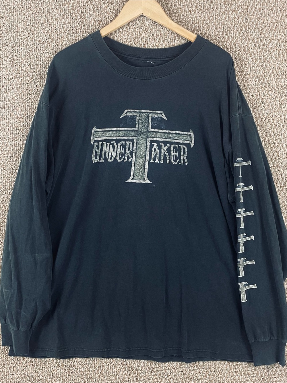 Vintage WWF Undertaker Wrestling T Shirt XL/2XL WWE 90s Faded Thrashed C62